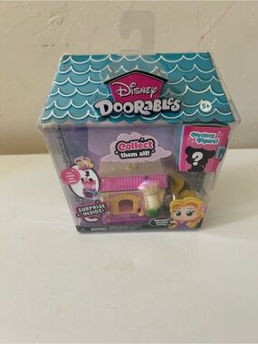Disney Doorables Rapunzel's Creative Corner Just Play 2020
